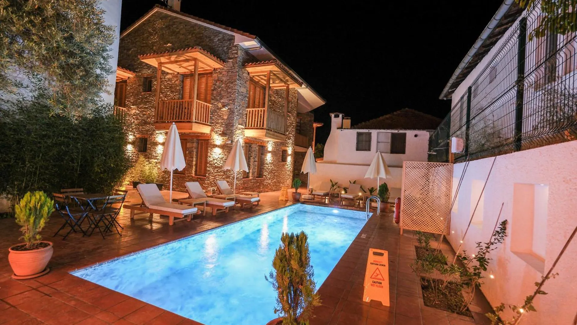 Homestay The Cadianda Inn Fethiye